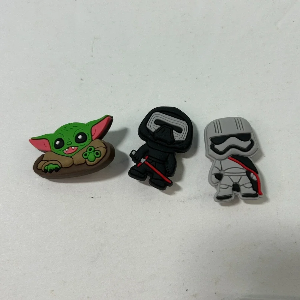 Star Wars Lot (12) Charms for Crocs Jibbitz Shoe Accessories Yoda C3PO Vader Poe